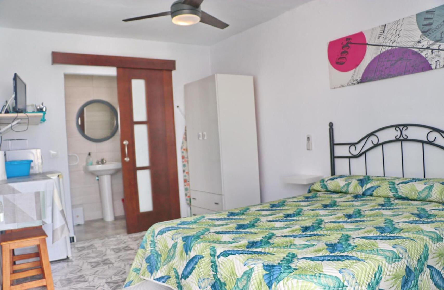 Habitacion Velarde Conil De La Frontera Ngoại thất bức ảnh